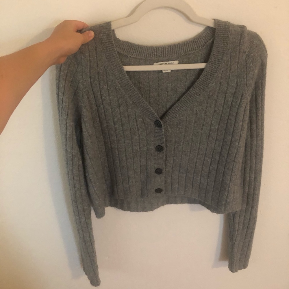 Adorable Gray Cropped Sweater